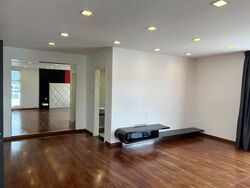 Sembawang Park (D27), Terrace #536358131